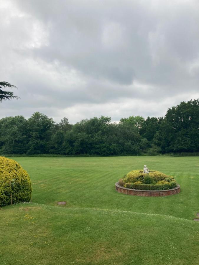 فندق The Manor At Bickley بروملي المظهر الخارجي الصورة